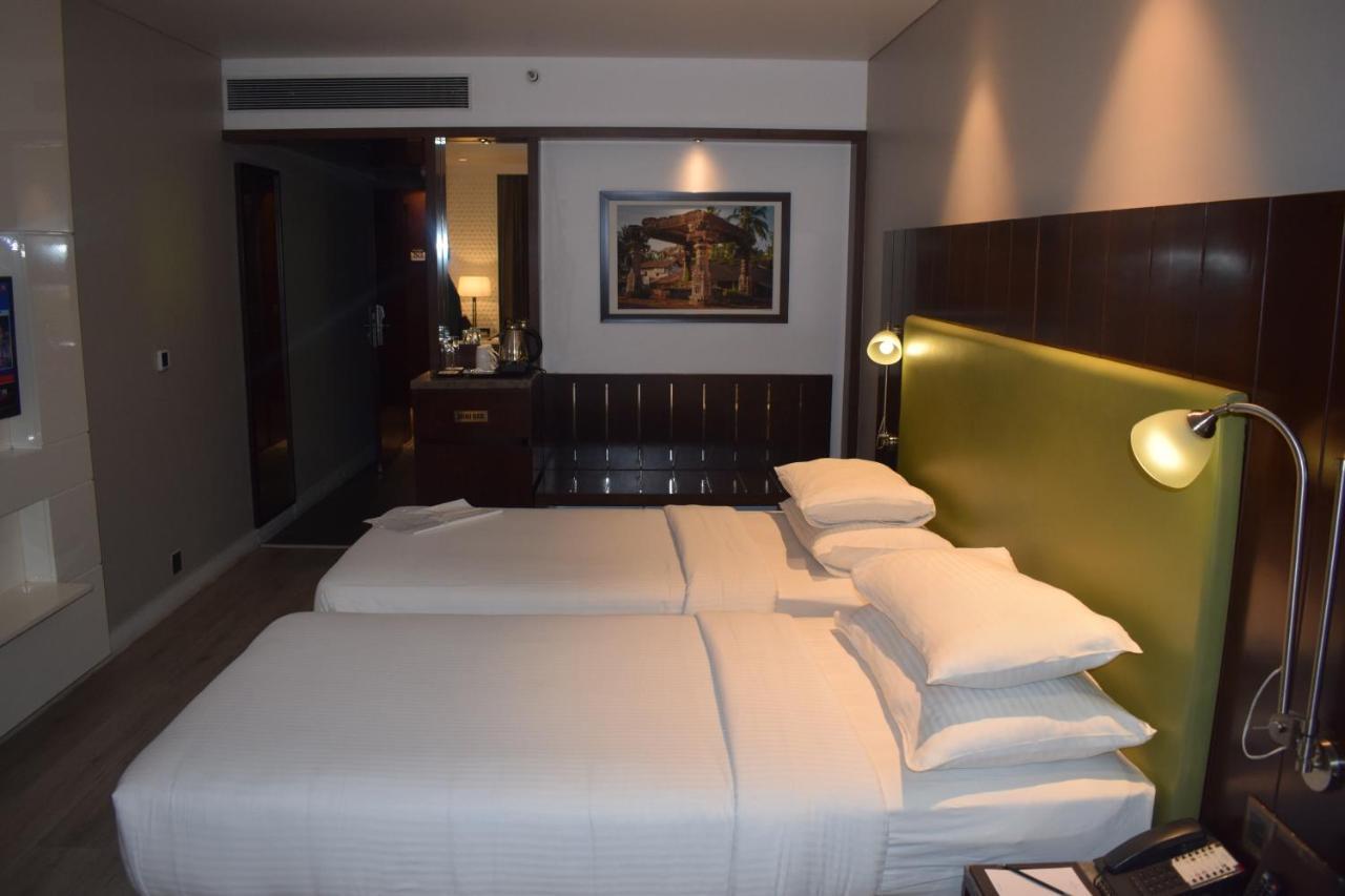 Country Inns & Suites By Radisson Manipal Exteriér fotografie